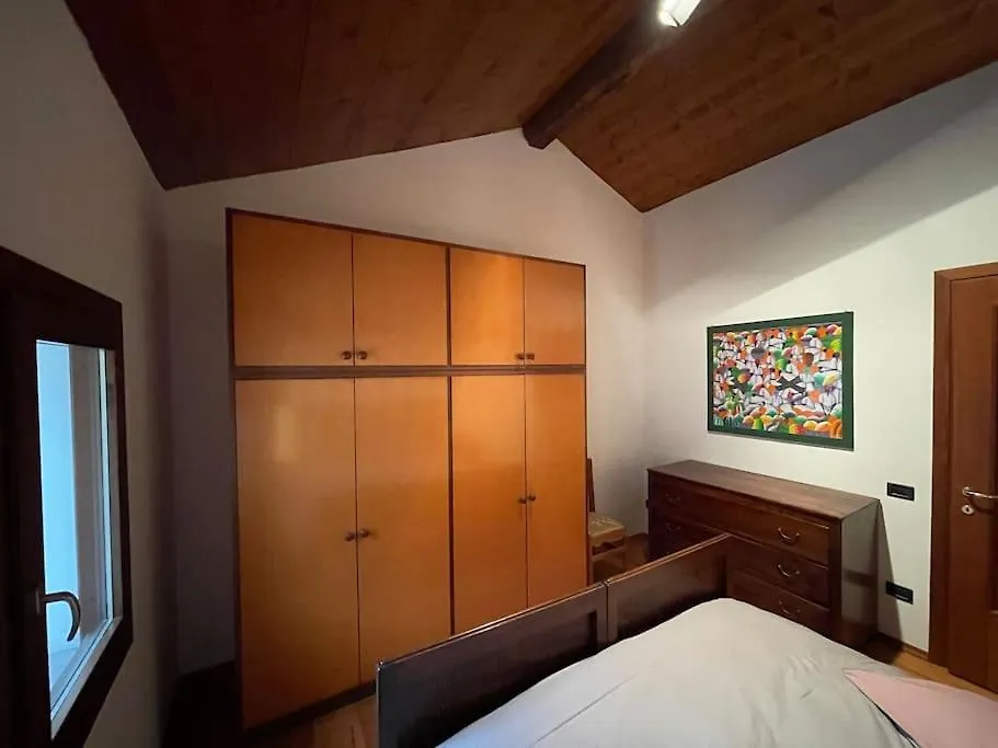 SolagnaMida & Lino' S House Casa Rustica别墅 度假居 Solagna